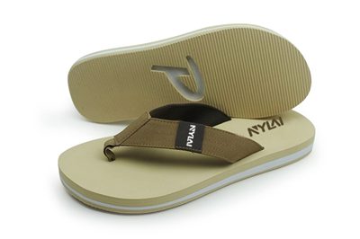 26 advertising men flip flop (1)