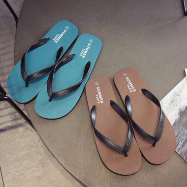 Wholesale new summer non-slip men’s flip flops with durable sole