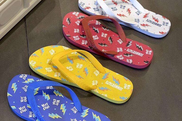 Hot sale summer casual men’s flip flops with stylish straps
