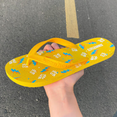 Hot sale summer casual men’s flip flops with stylish straps