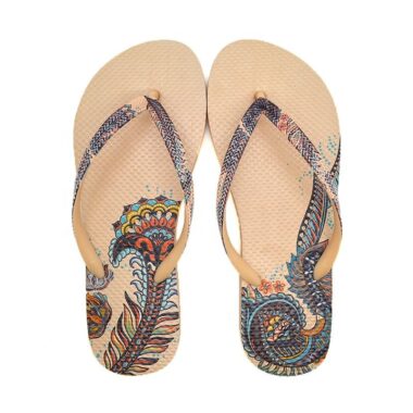 Wholesale personalized printed women’s flip flops with colorful patterns