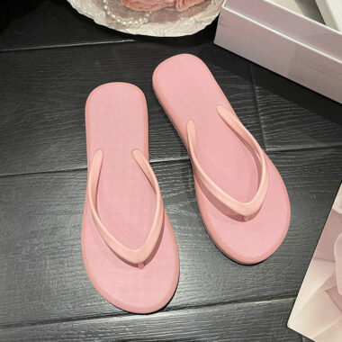Custom outdoor men and women flip flops for wholesale and bulk orders