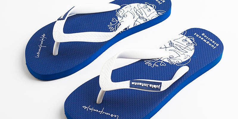 Wholesale high-quality printed men’s flip flops with colorful design