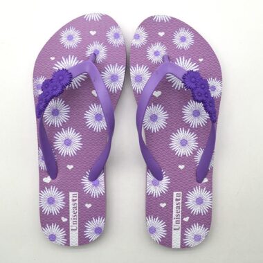 Custom new design women’s flip flops with stylish straps and sole