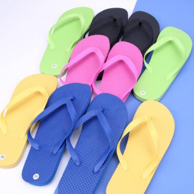 Simple solid color unisex flip flops comfortable casual footwear