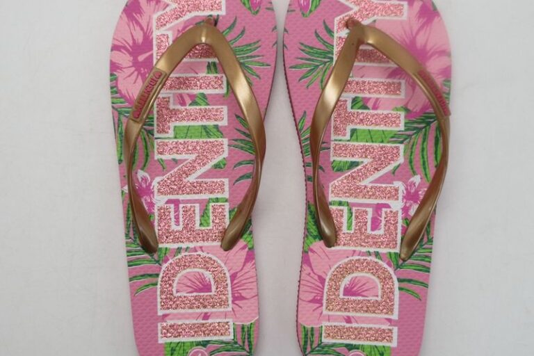 Summer beach style women’s flip flops with fashionable straps