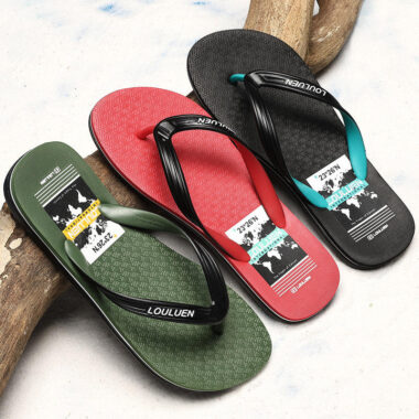 Summer flat unisex flip flops with stylish design and durable sole