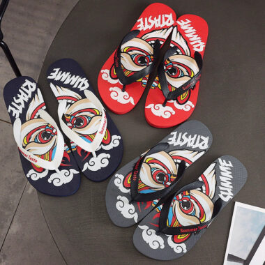 Summer outdoor non-slip men’s flip flops with durable sole