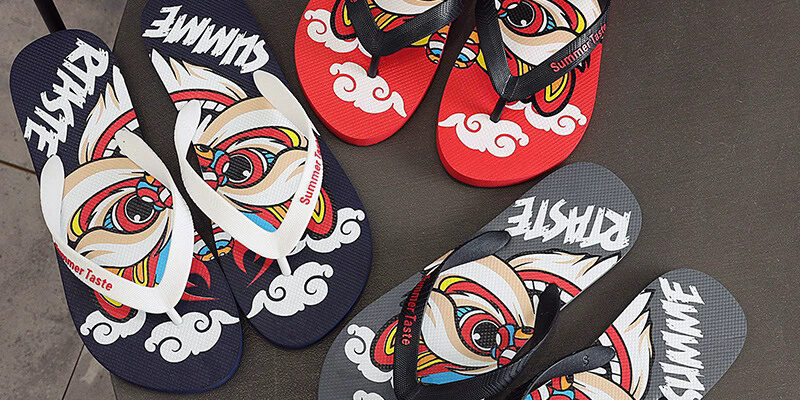 Summer outdoor non-slip men’s flip flops with durable sole